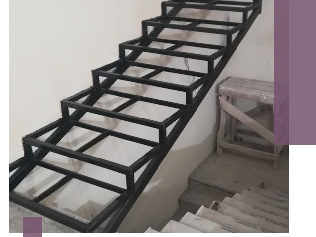 Демонтаж лестниц на металлокаркасе в Тутаеве: быстрый вывоз и разбор