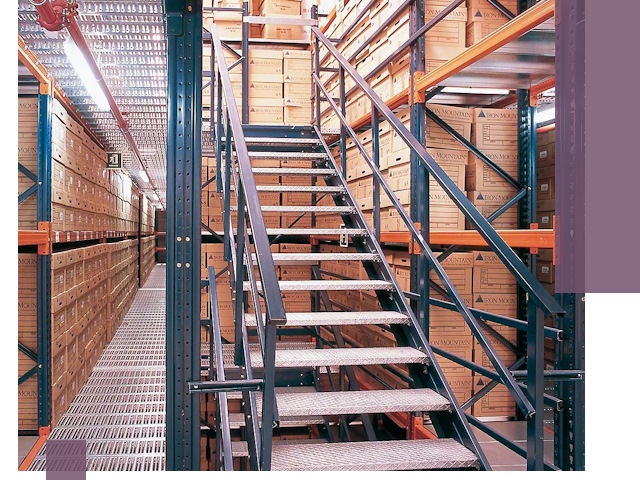 Лестницы складские прочные и безопасные под ключ в Тутаеве