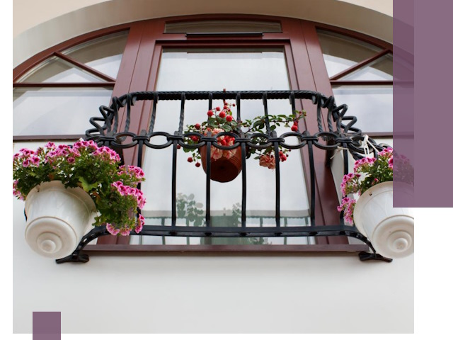 Изготовление и монтаж французских балконов в Тутаеве