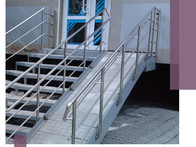 Пандус на крыльцо под ключ в Тутаеве: монтаж и изготовление