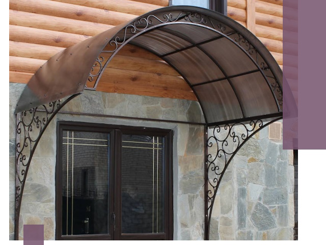 Арочные козырьки под ключ в Тутаеве: изготовление и монтаж